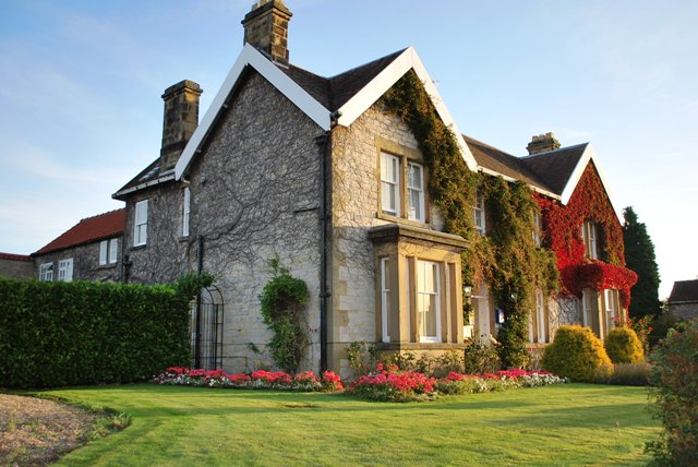Carlton Lodge